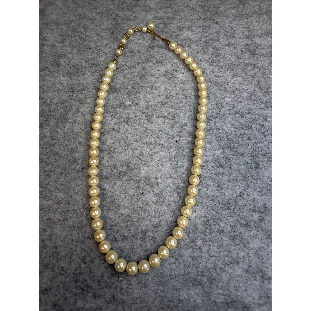Vintage Faux Pearl Strand Necklace Gold Tone Hook Clasp Cream Bridal Jewelry